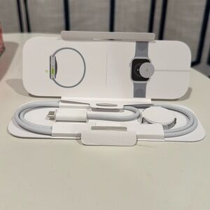 USB-C Apple Watch magnetic charger never used